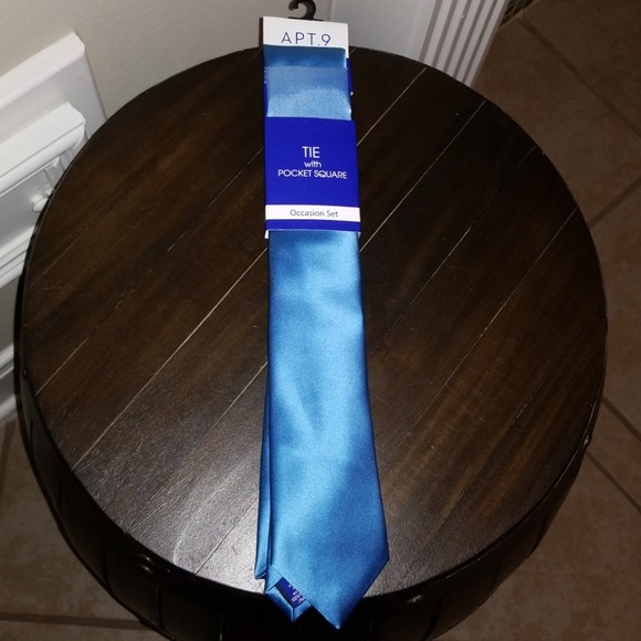 Apt. 9 Tie & Pocket Square Set - Picture 2 of 8